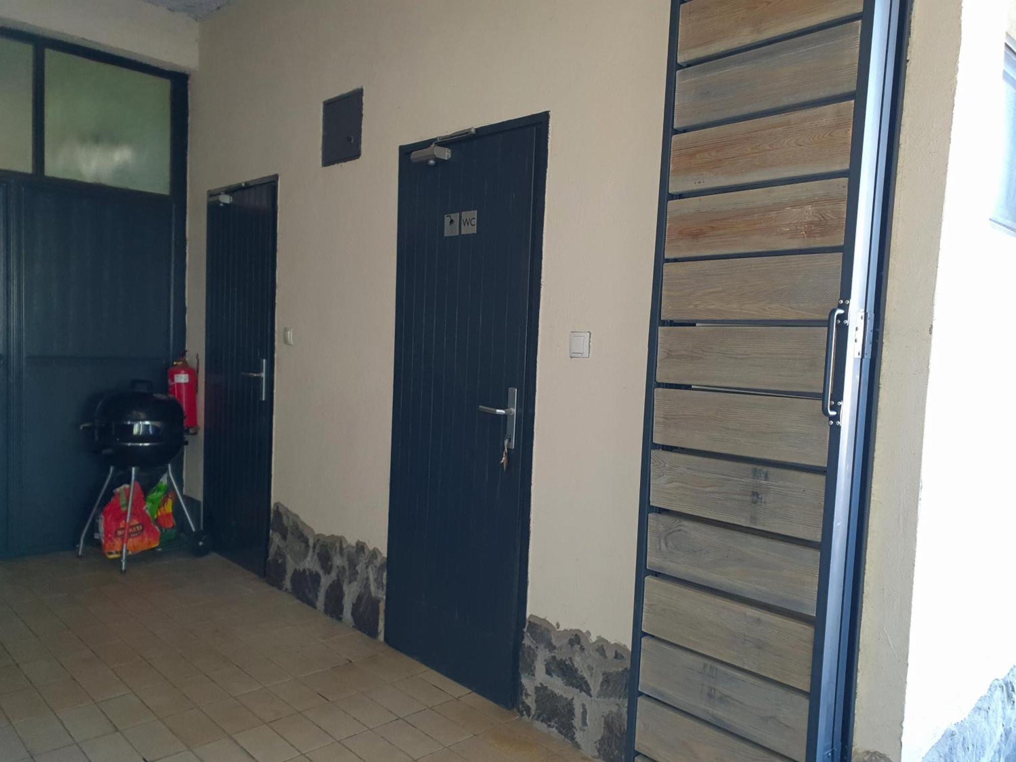 Apartment With Terrace Nona Pavla トールミン エクステリア 写真
